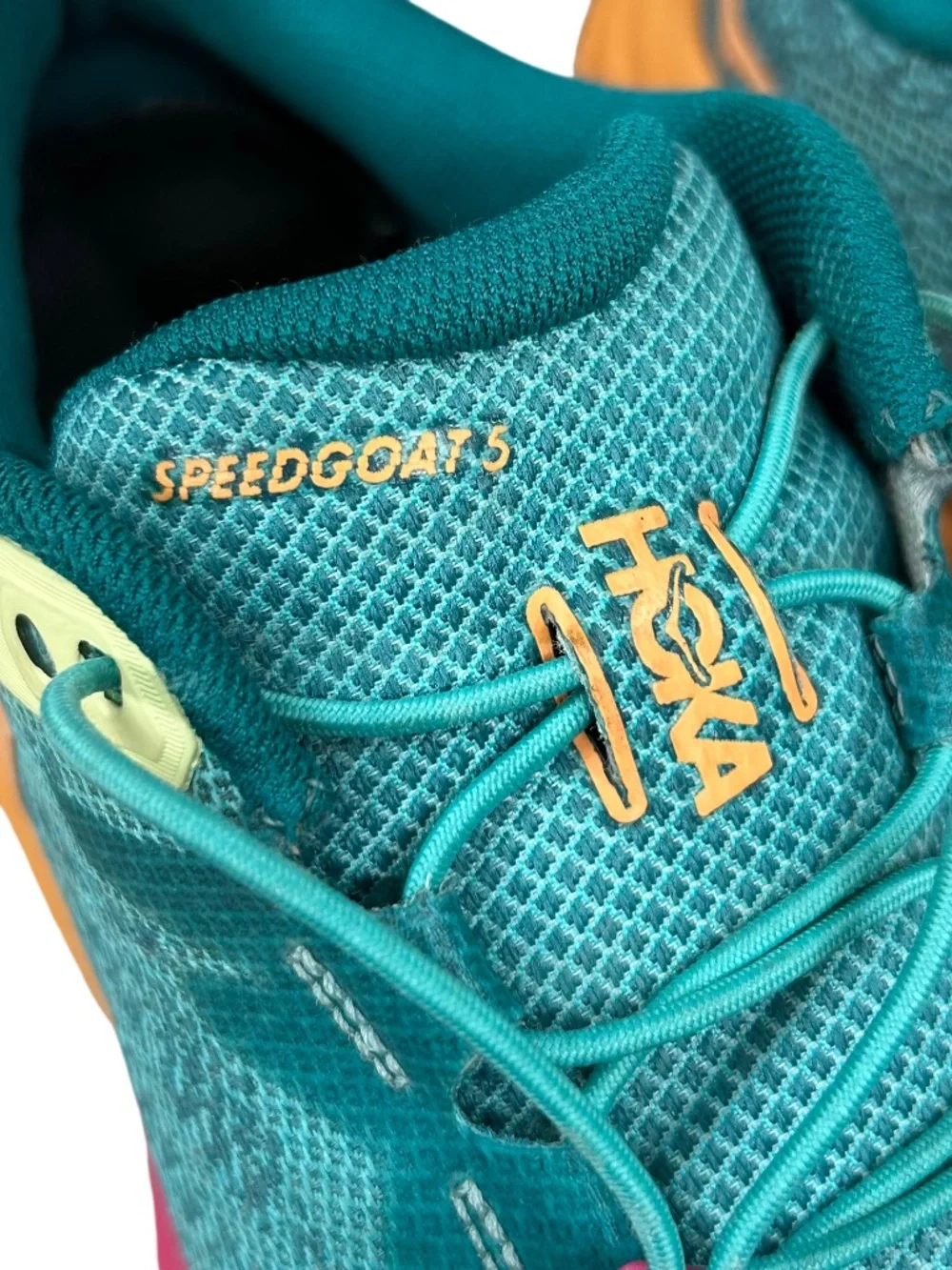 Hoka Speedgoat 5 Teal Mesh Trail Running Sneaker Shoes Size Youth 4.5 MD